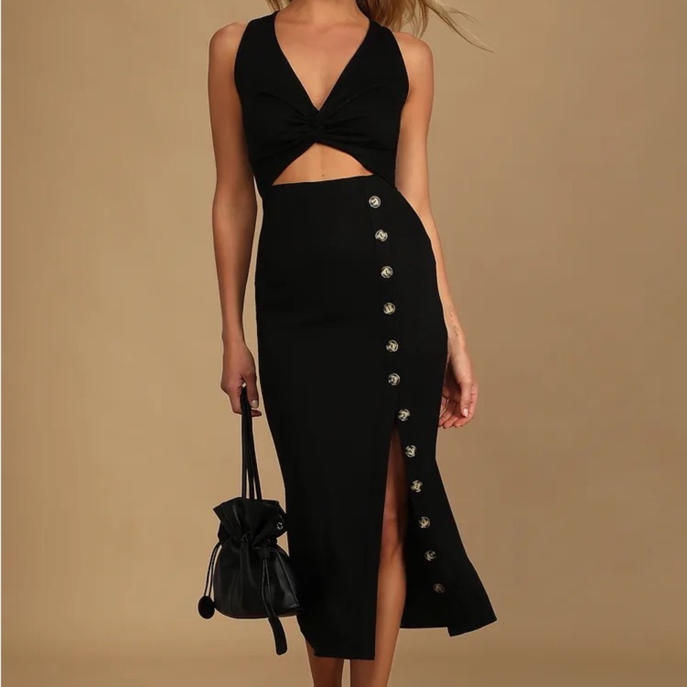 Lulu’s Black Ribbed Twist-Front Cutout Midi Dress